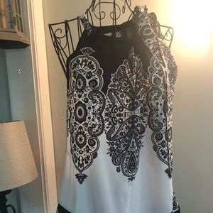 BNWT NY&Co tank- medium